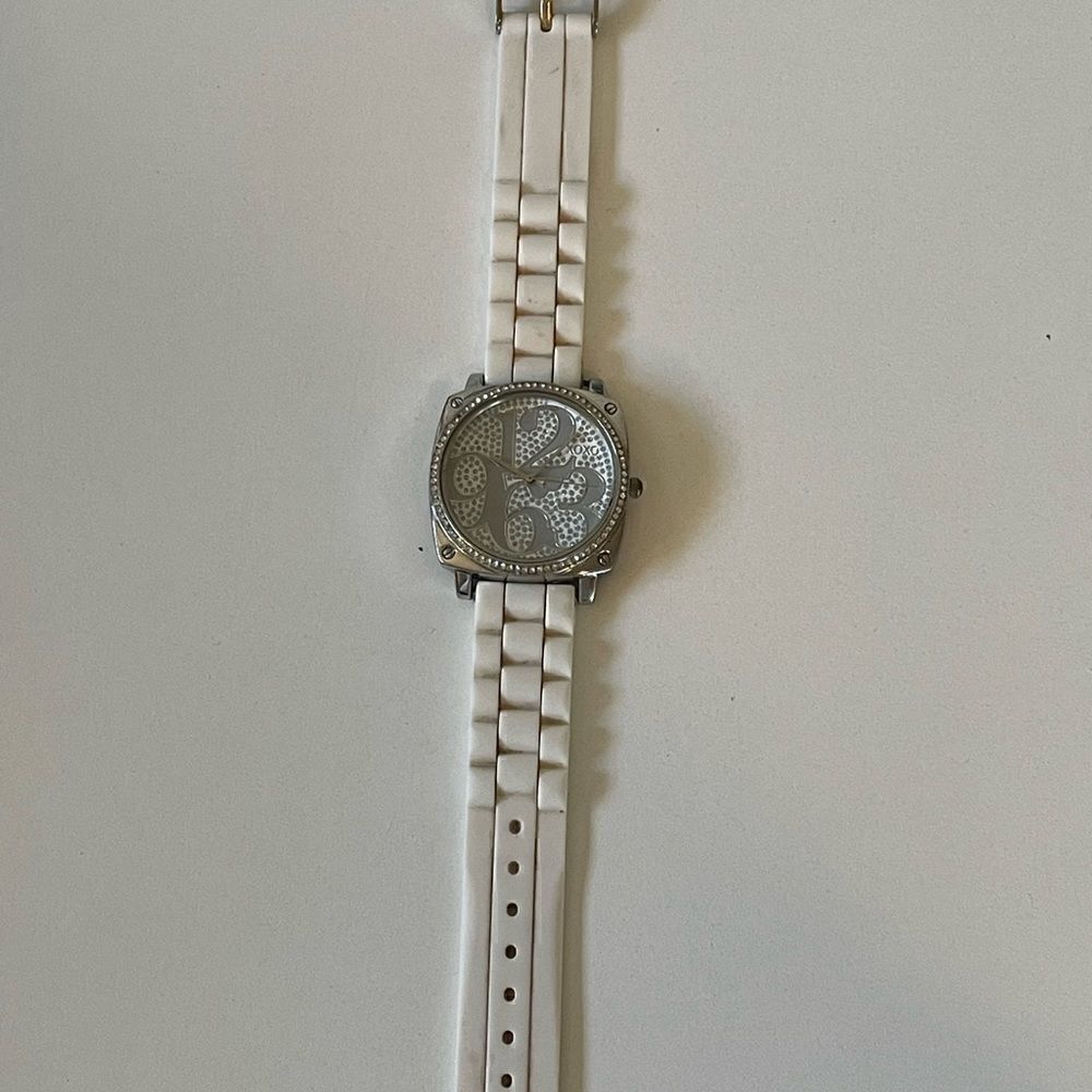 Used XOXO Womens White Rhinestone Watch